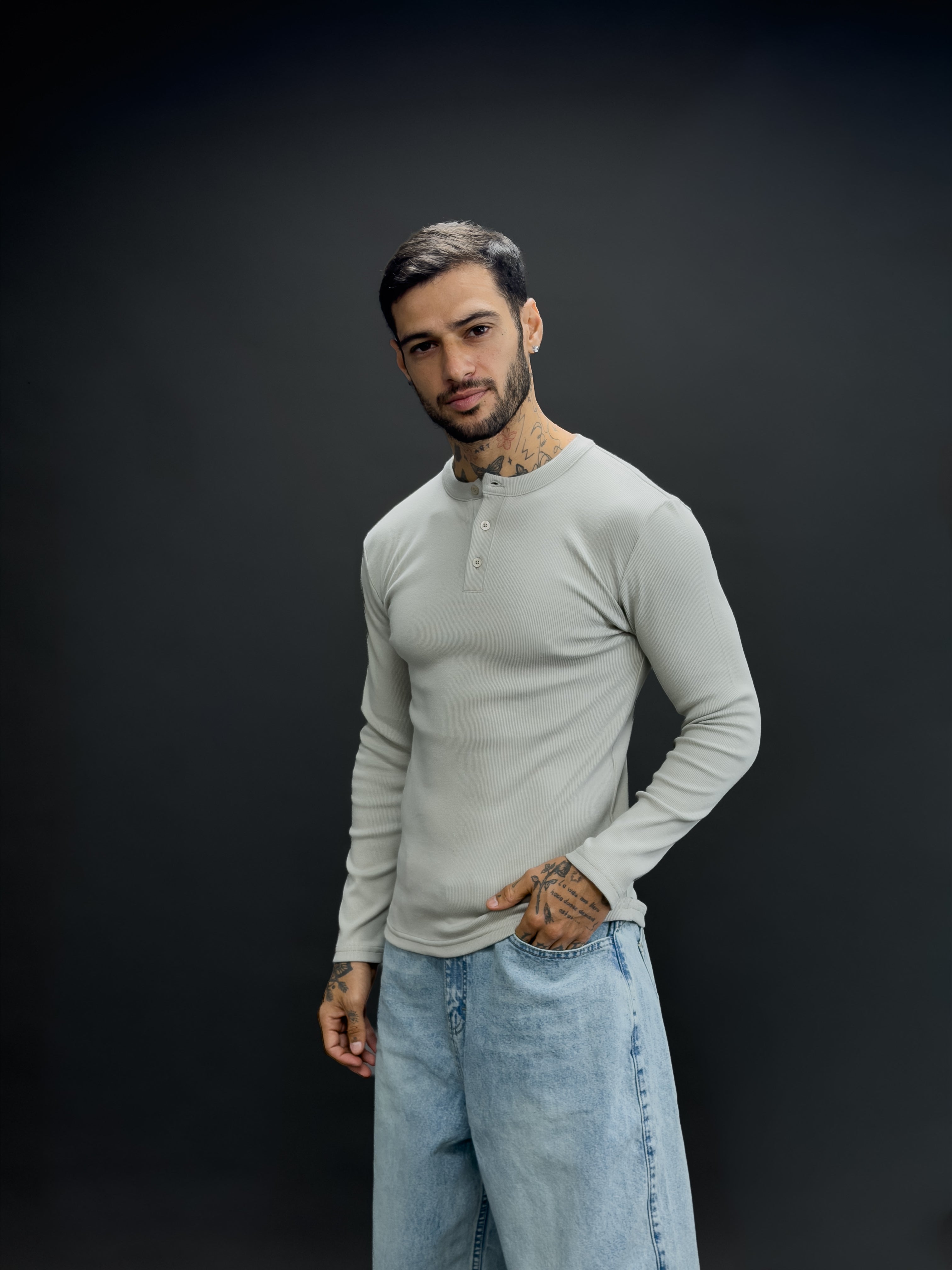 HENLEY MANGA LARGA